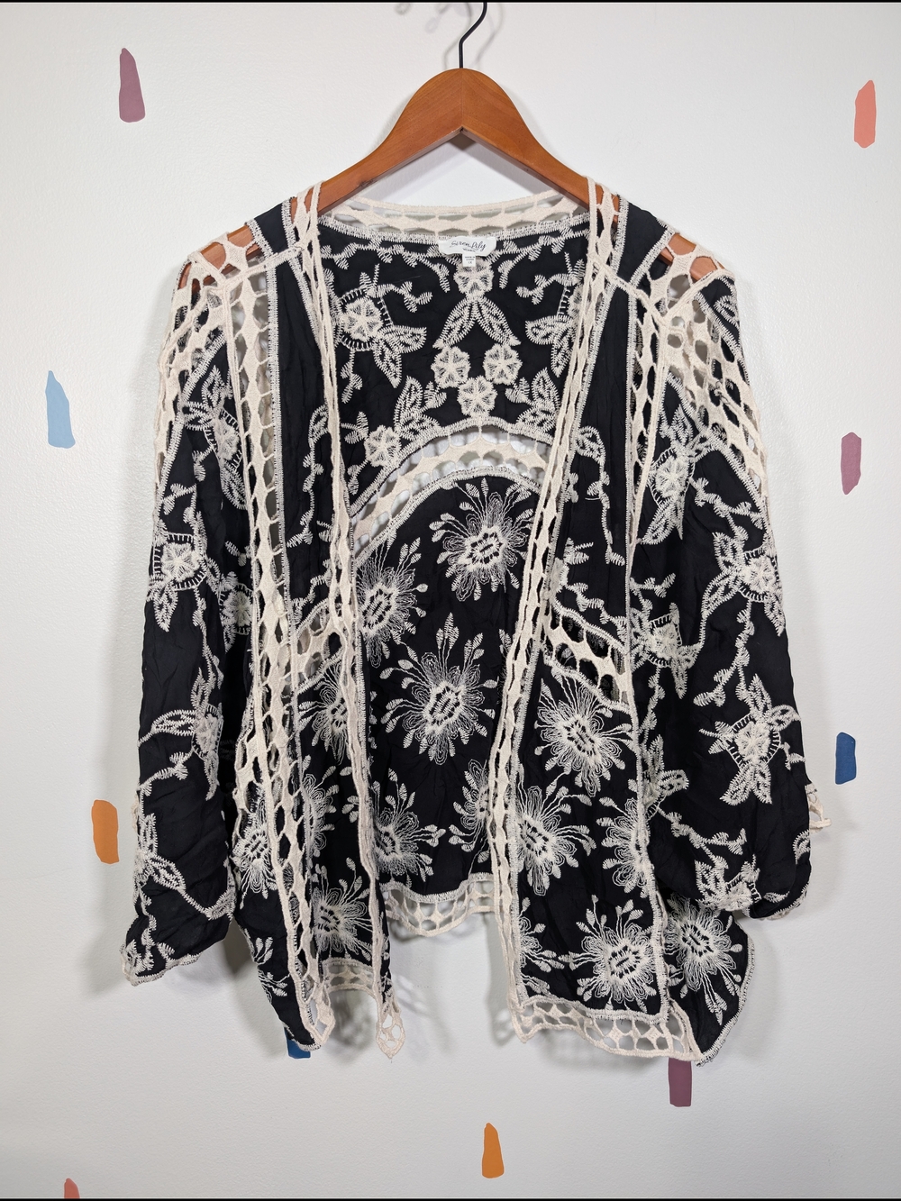 Siren Lily Black Kimono with Cream Embroidery